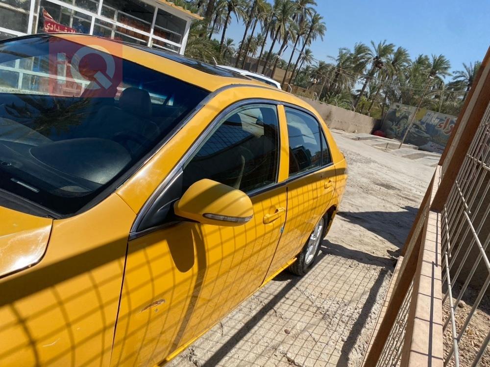 BYD F6